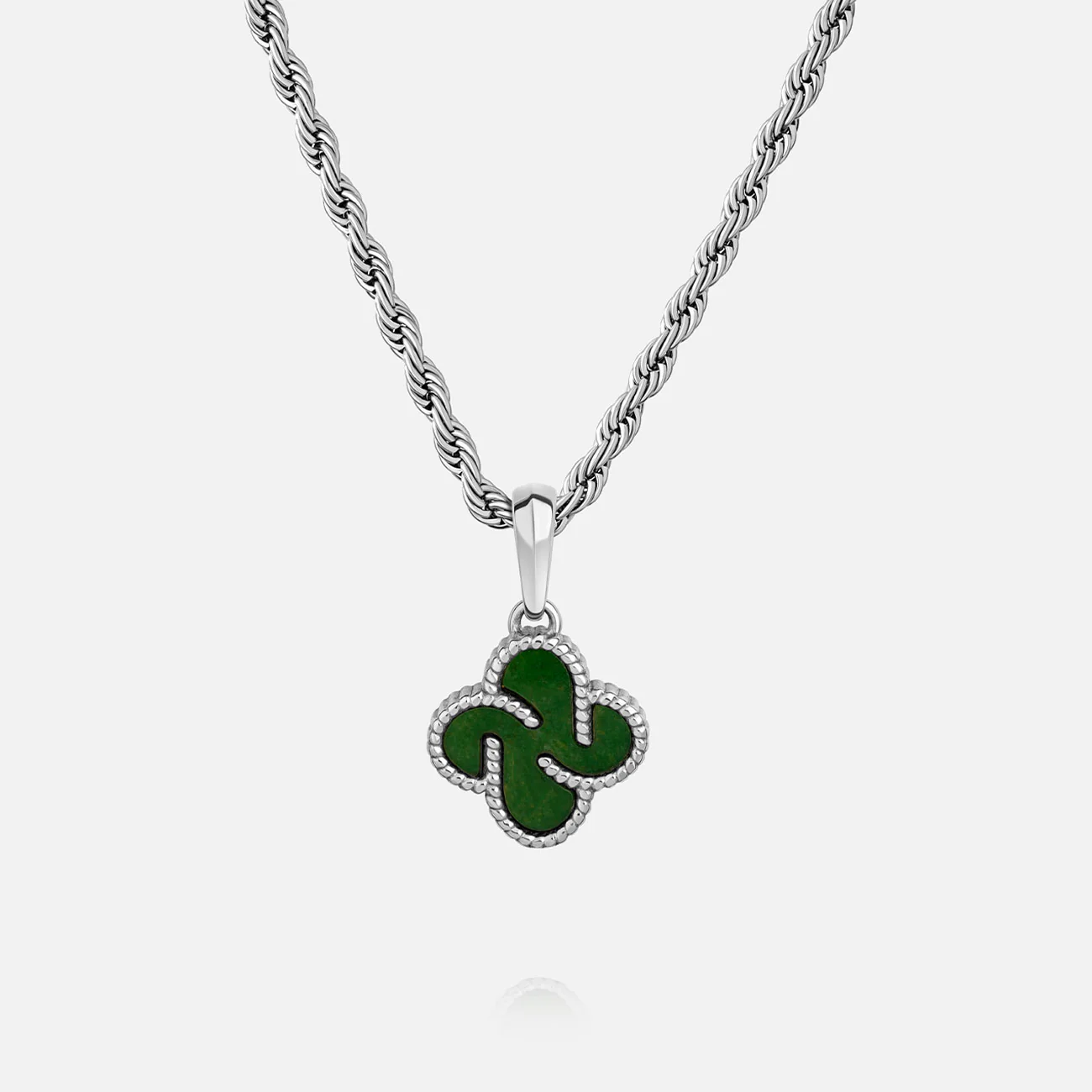 Heritage Clover Pendant - Aventurine - Image 7